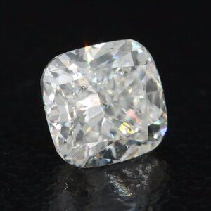 $7000 / GIA Certified 0.9 CT Diamond /Cushion Cut/ J color / SI Clarity